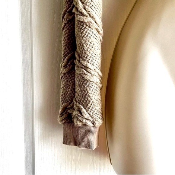 Fashion Nova Been Cozy Crop Cable Knit Sweater - Picture 6 of 7